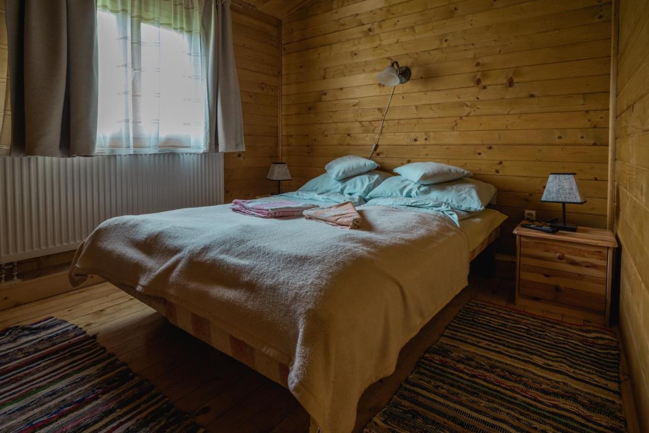 Biotour Camping & Restaurant Ghimes-Faget Екстер'єр фото