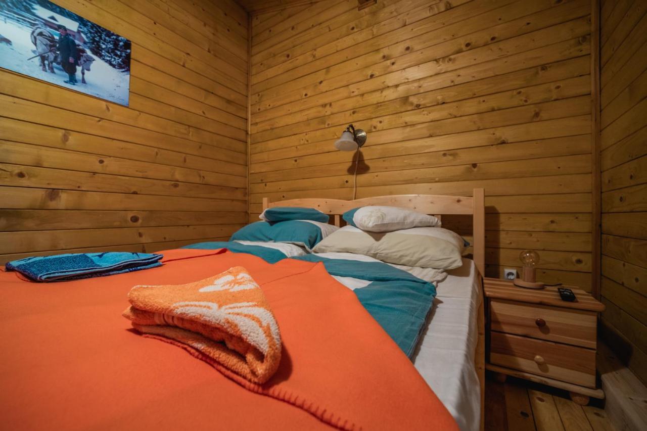 Biotour Camping & Restaurant Ghimes-Faget Екстер'єр фото