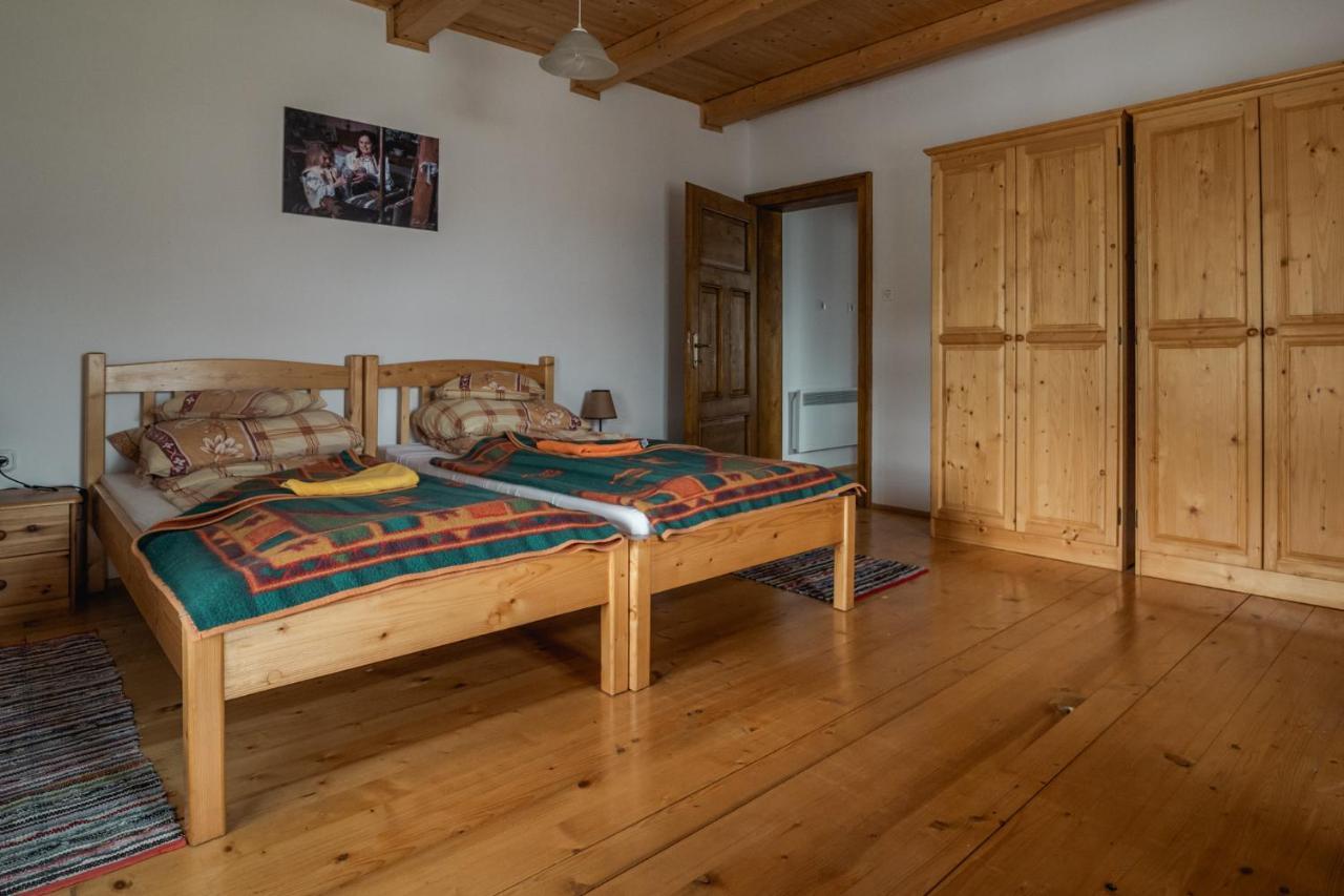 Biotour Camping & Restaurant Ghimes-Faget Екстер'єр фото