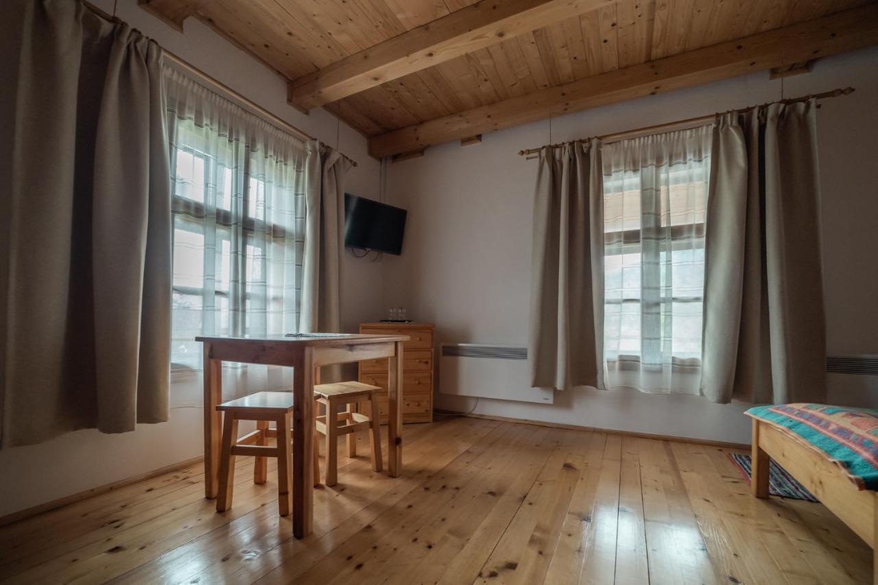 Biotour Camping & Restaurant Ghimes-Faget Екстер'єр фото
