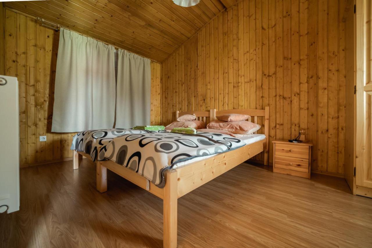 Biotour Camping & Restaurant Ghimes-Faget Екстер'єр фото